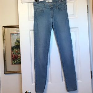 Stretchy denim jeans